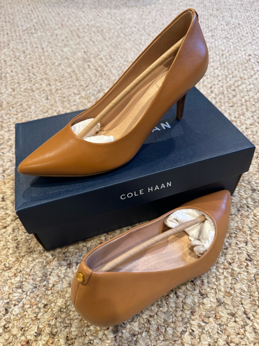 Cole Haan Goto Park Pump 65MM in Caramel Leather size 8